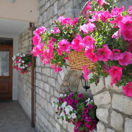 Apartment By The Sea Osor, Losinj - 8088 Nerezine