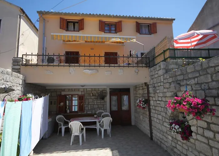 Apartment By The Sea Osor, Losinj - 8088 Nerezine