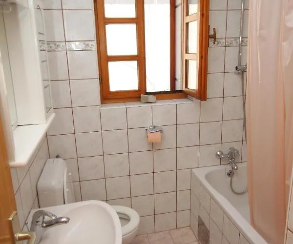 By The Sea Osor, Losinj - 8088 *